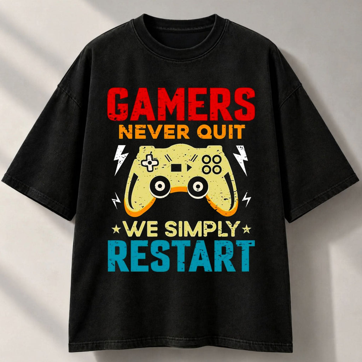 Gamers Never Quit Oversized T-Shirt